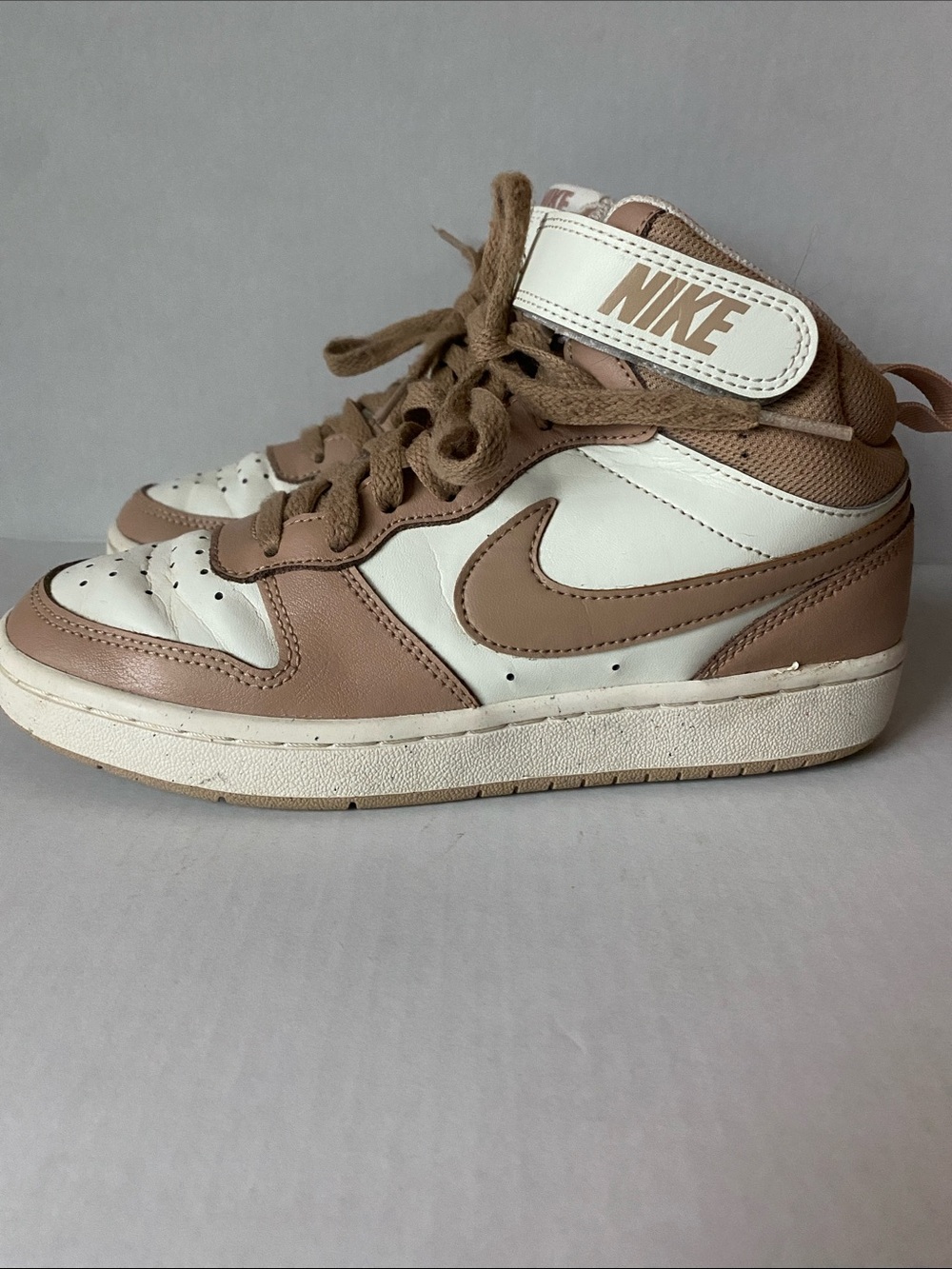 Nike Kids Mid-Top Sneakers in White and Tan